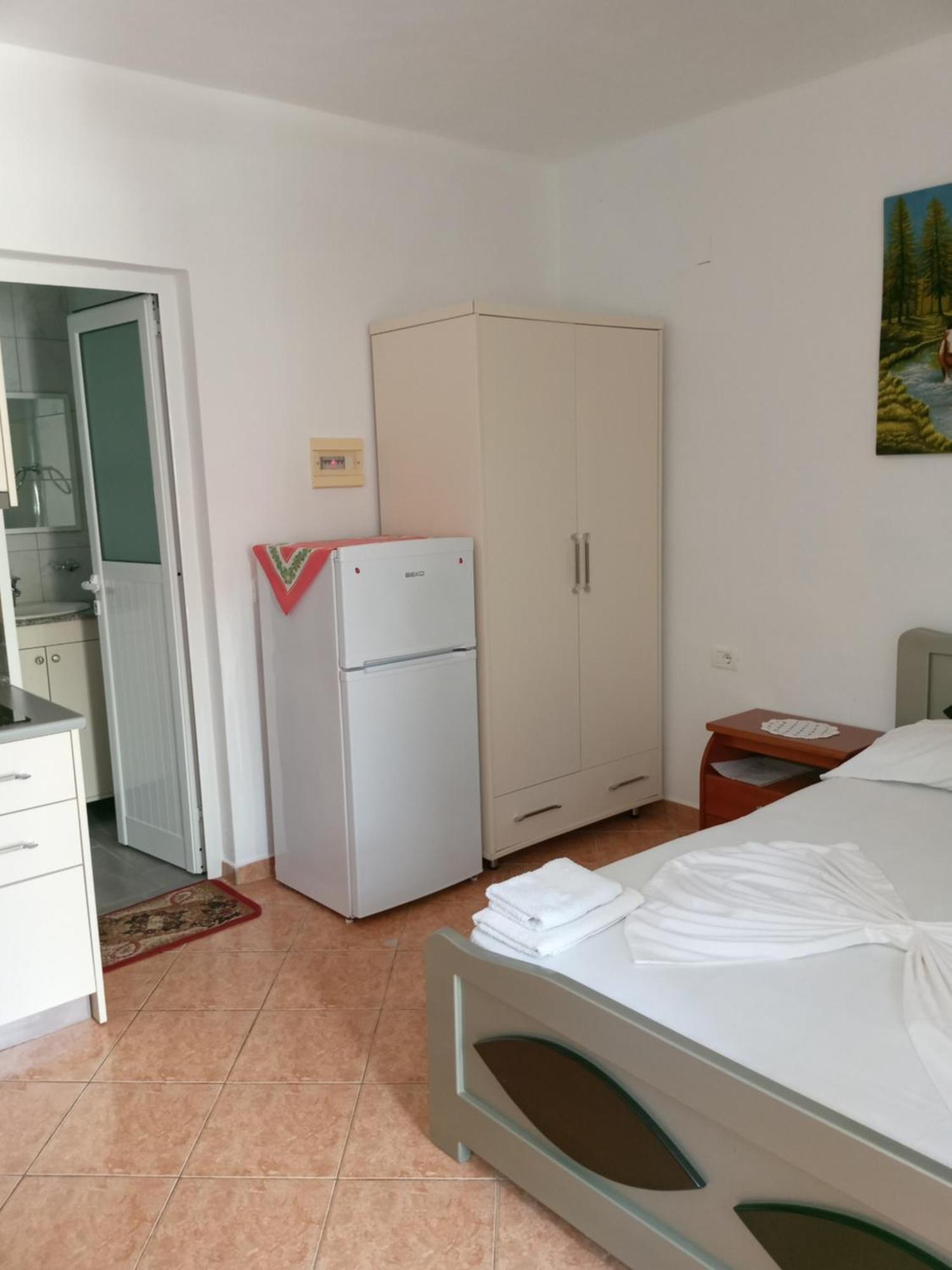 Vila Zogaj Εξαμίλιο Δωμάτιο φωτογραφία