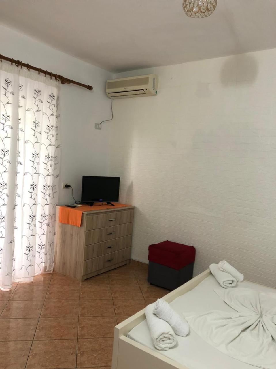Vila Zogaj Εξαμίλιο Δωμάτιο φωτογραφία