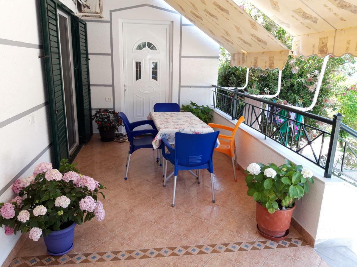 Vila Zogaj Εξαμίλιο Εξωτερικό φωτογραφία